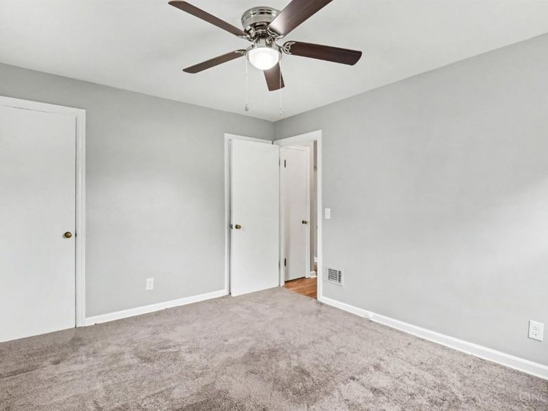 7418 Plainfield Road, Deer Park, OH 45236 Photo 15