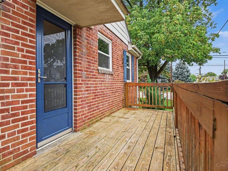 7418 Plainfield Road, Deer Park, OH 45236 Photo 25