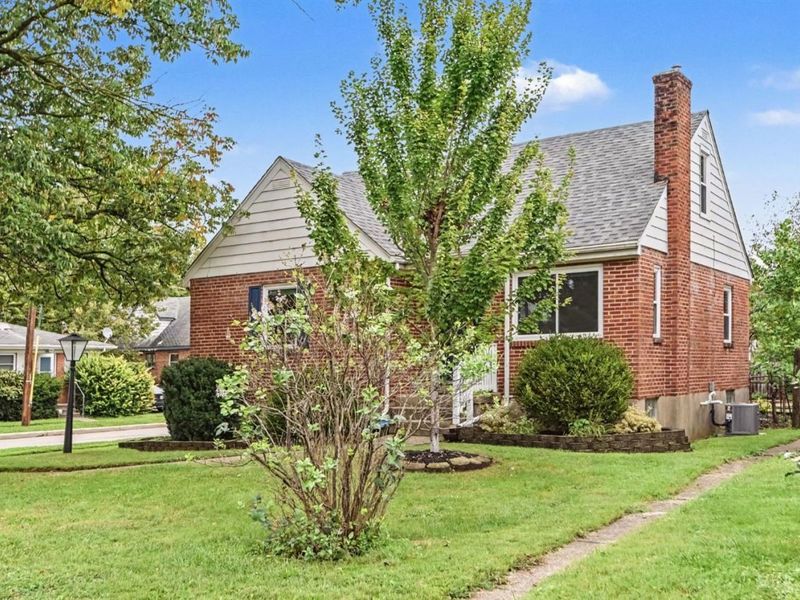 7418 Plainfield Road, Deer Park, OH 45236 Photo 5