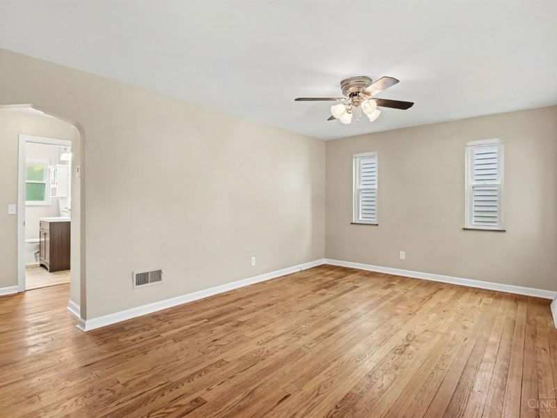 7418 Plainfield Road, Deer Park, OH 45236 Photo 7