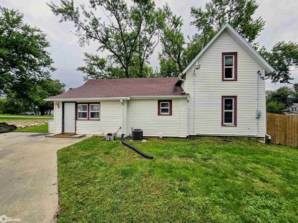 602 5Th Street, Prescott, IA 50859