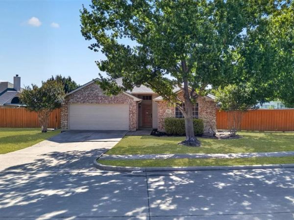 7016 Holly Hills Lane, Sachse, TX 75048
