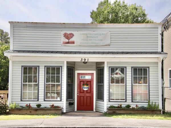 391 Main Street , Biddeford, ME 04005