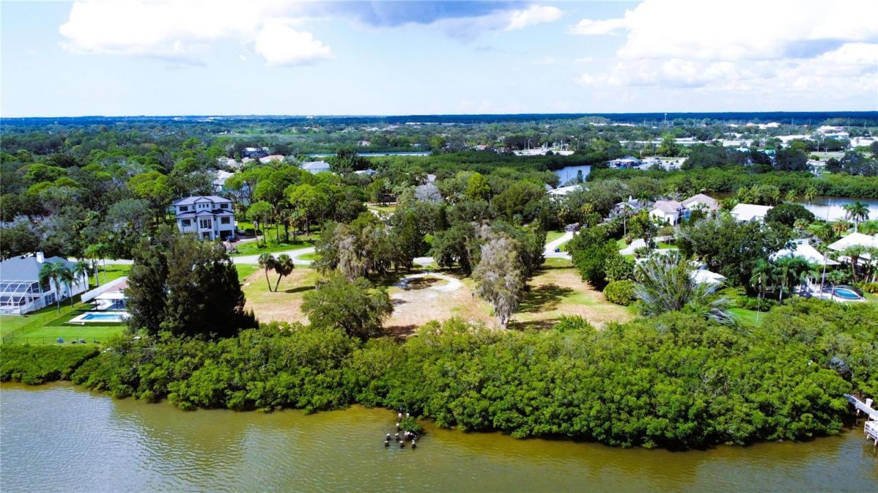 3825 Shore Boulevard, Oldsmar, FL 34677 Photo