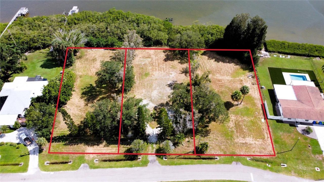 3825 Shore Boulevard, Oldsmar, FL 34677 Photo