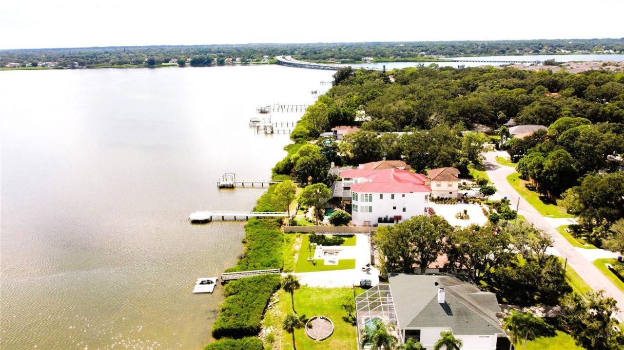 3825 Shore Boulevard, Oldsmar, FL 34677 Photo