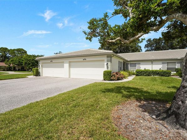 3032 RINGWOOD MEADOW , Unit 17, SARASOTA, FL 34235