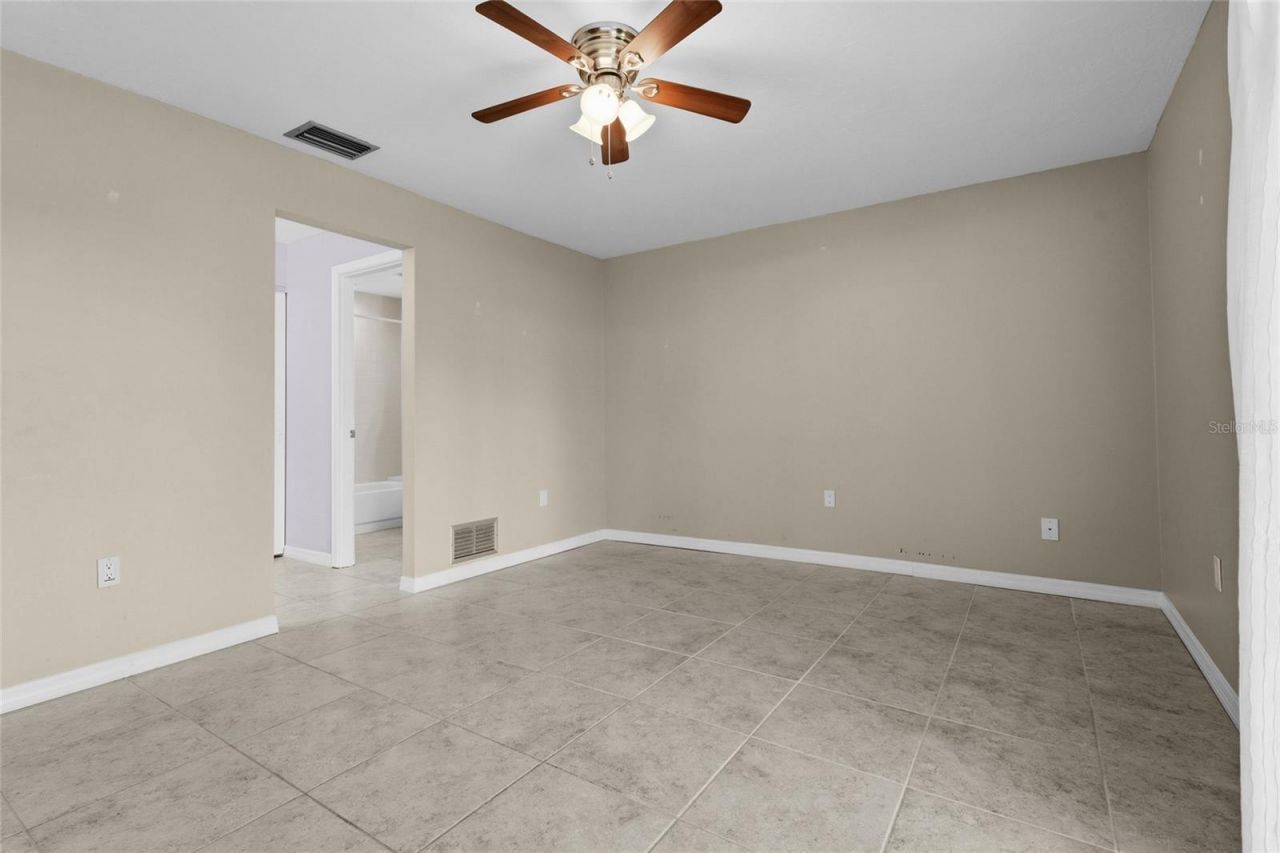 3032 Ringwood Meadow , Unit 17, Sarasota, FL 34235 Photo