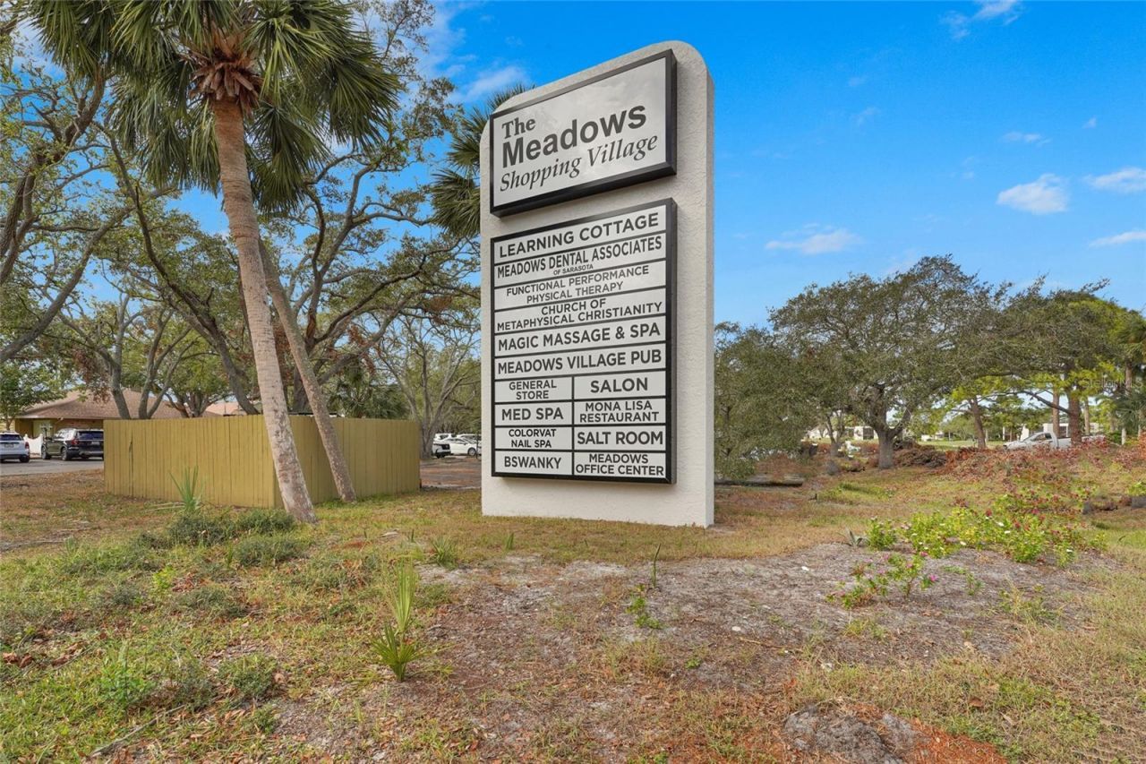 3032 Ringwood Meadow , Unit 17, Sarasota, FL 34235 Photo