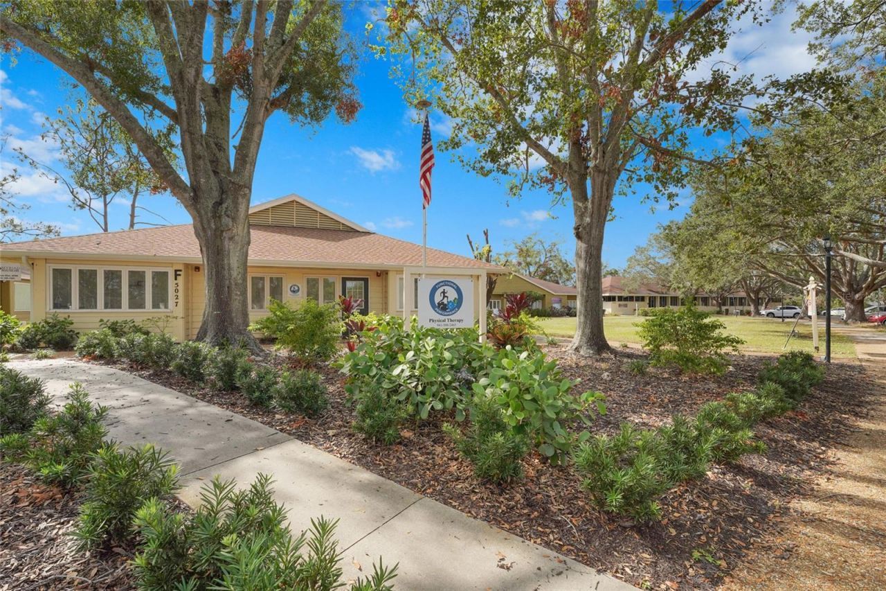 3032 Ringwood Meadow , Unit 17, Sarasota, FL 34235 Photo