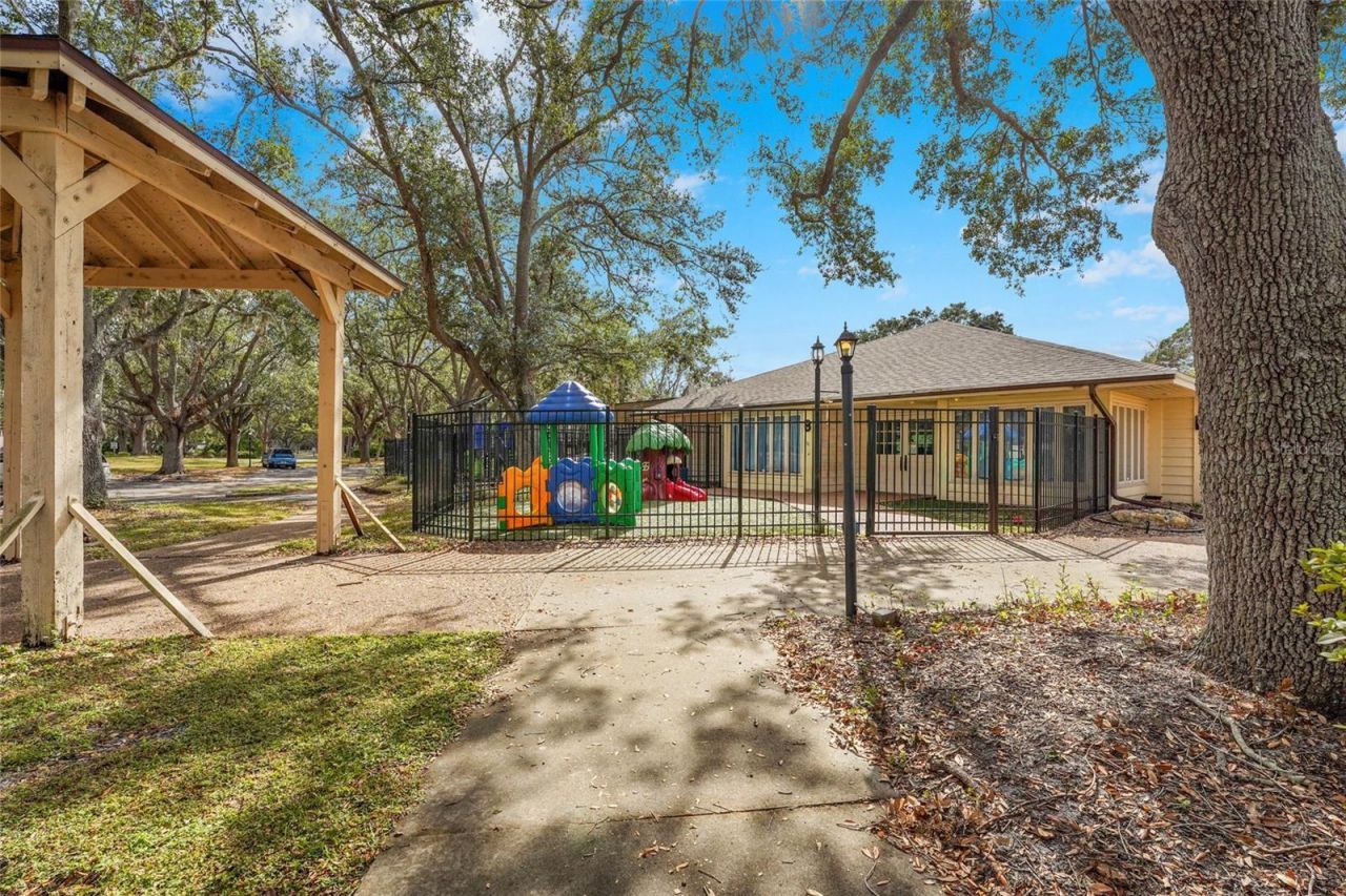 3032 Ringwood Meadow , Unit 17, Sarasota, FL 34235 Photo