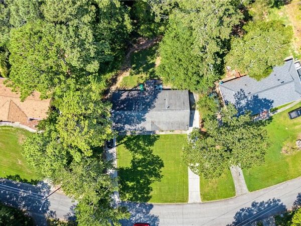 4901 Valley Dale Drive SW, Lilburn, GA 30047