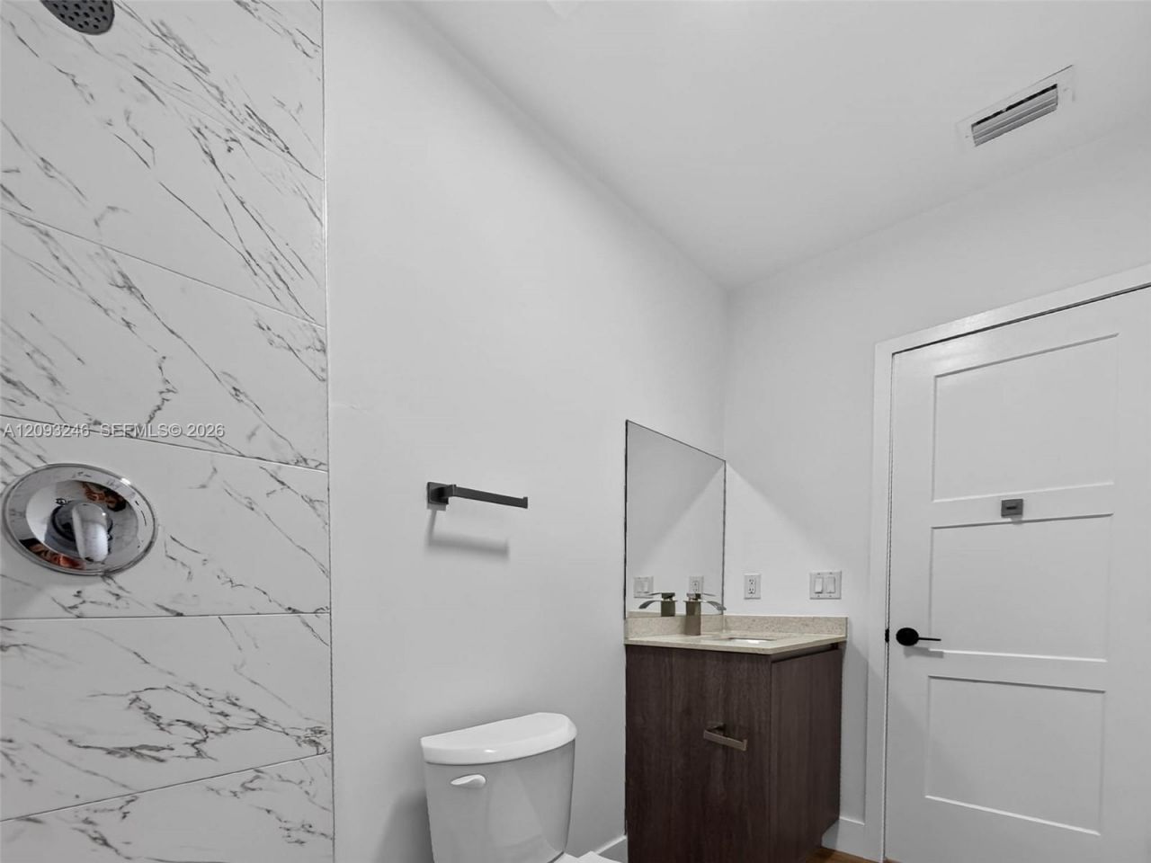 1534 NW 1st St , Unit 201, Miami, FL 33125 Photo