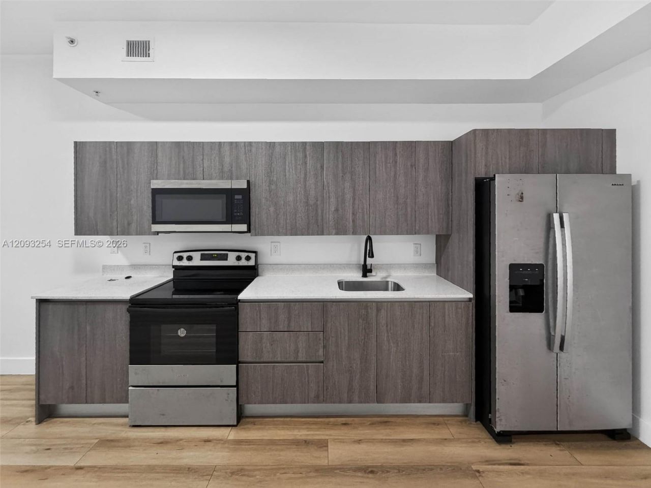 1534 NW 1st St, Unit 202, Miami, FL 33125 Photo