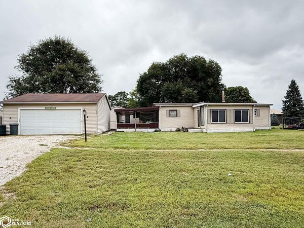 106 N 7th Street, Oquawka, IL 61469