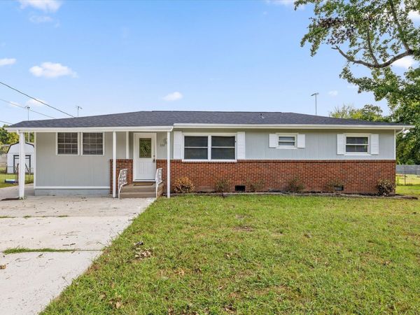 355 Warren Drive, Chattanooga, TN 37419