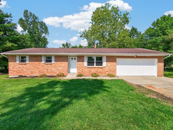 2598 McHenry Road, Goshen Twp, OH 45122