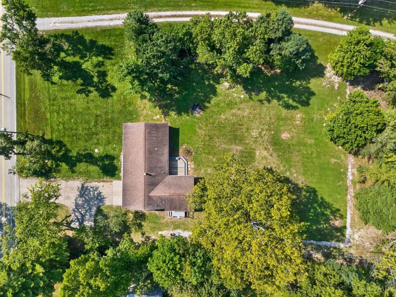 2598 McHenry Road, Goshen Township, OH 45122 Photo 2