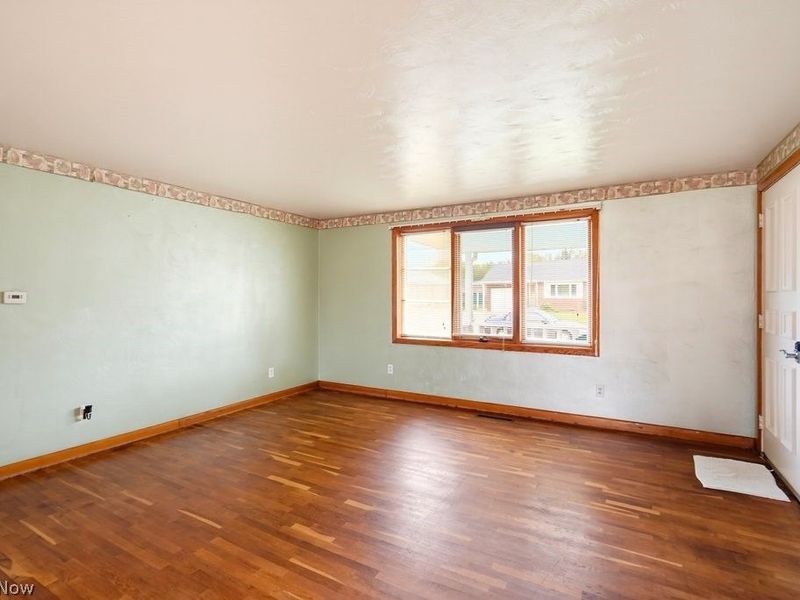 929 Stafford Street, Minerva, OH 44657 Photo 4