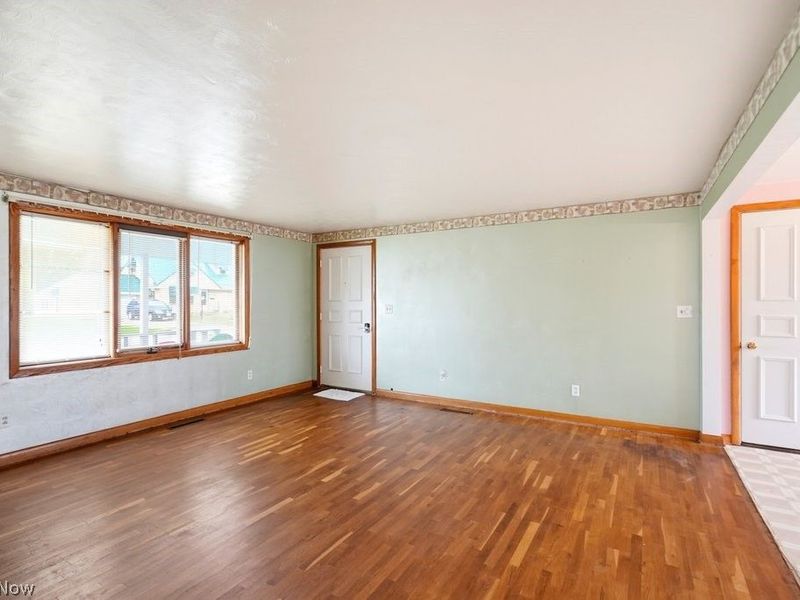 929 Stafford Street, Minerva, OH 44657 Photo 6