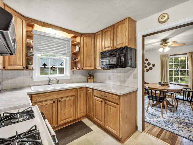 319 Canyon Drive S, Columbus, OH 43214 Photo 17