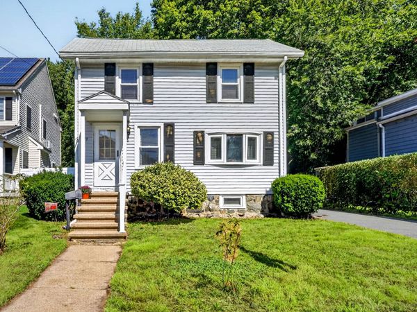 79 Maple Street, Melrose, MA 02176
