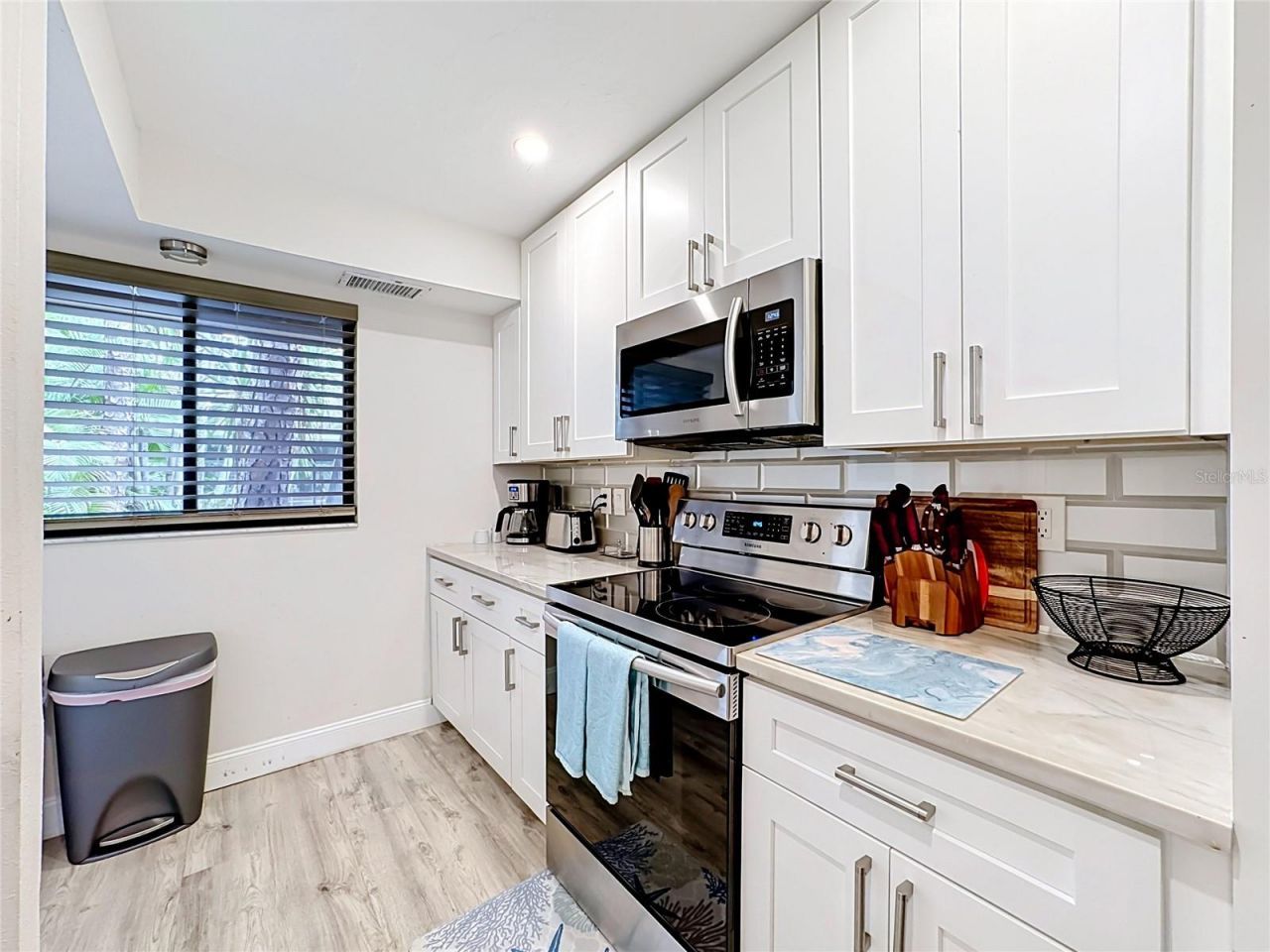 1711 Pelican Cove Road, Unit GL342, Sarasota, FL 34231 Photo