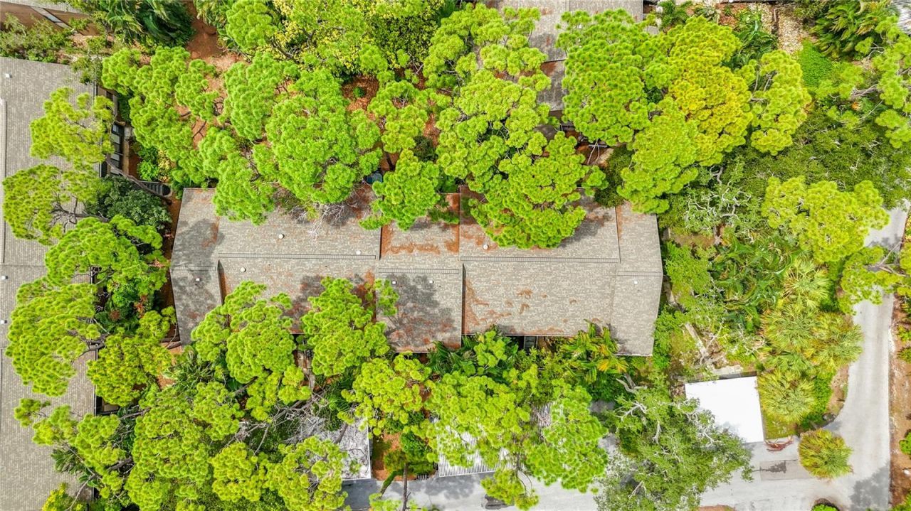 1711 Pelican Cove Road, Unit GL342, Sarasota, FL 34231 Photo