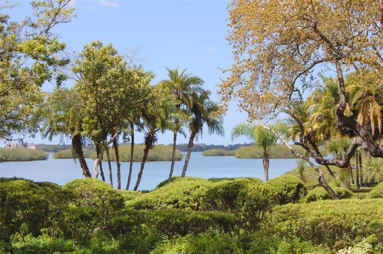 1711 Pelican Cove Road, Unit GL342, Sarasota, FL 34231 Photo