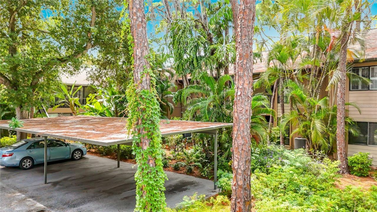 1711 Pelican Cove Road, Unit GL342, Sarasota, FL 34231 Photo