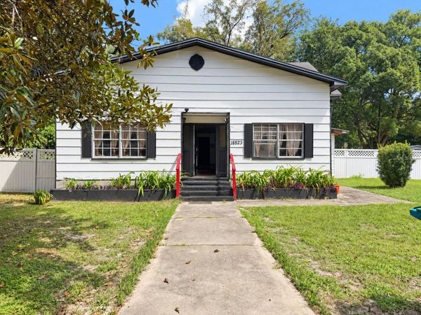 18523 NW 231ST STREET , HIGH SPRINGS, FL 32643