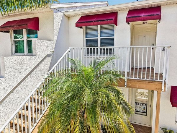 1400 WATER VIEW DRIVE W, Unit 202, LARGO, FL 33771