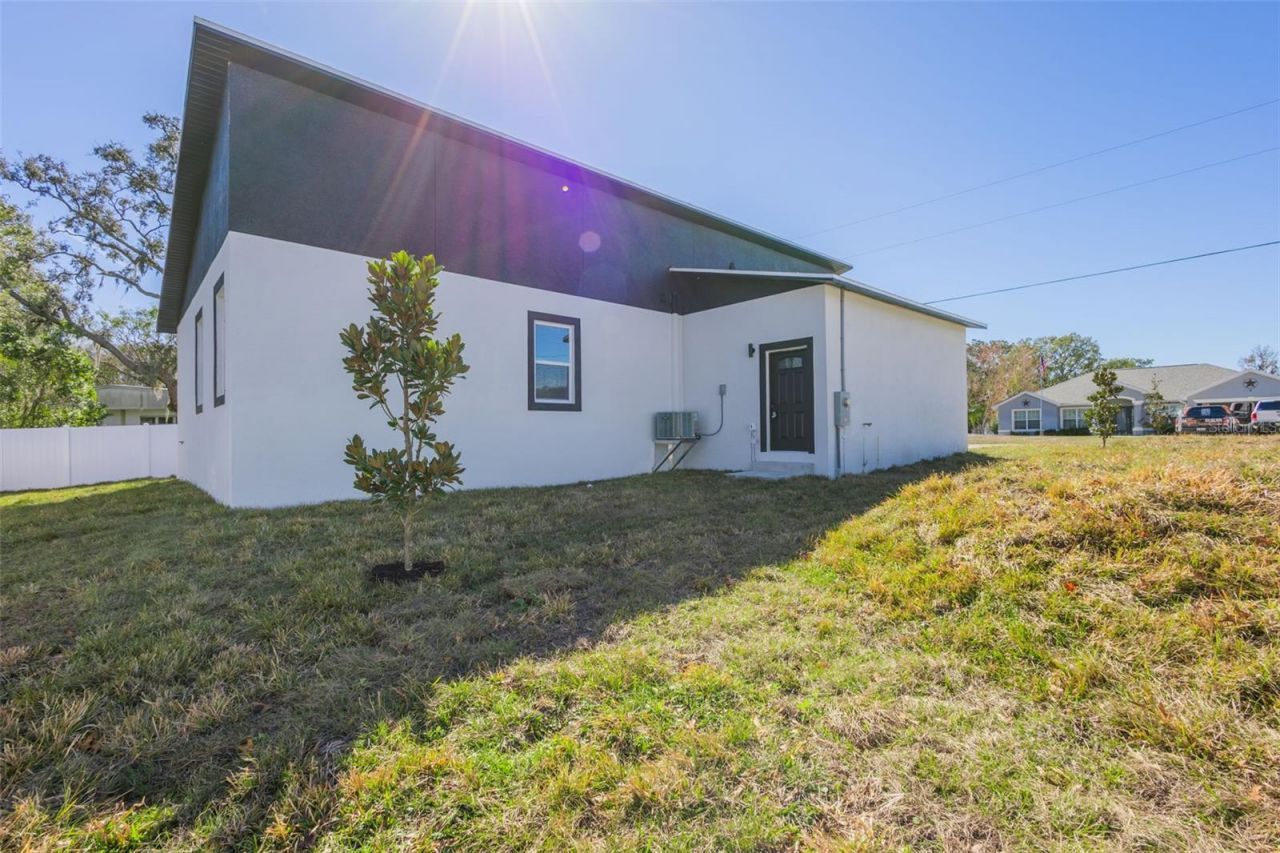9912 Golden Loop, New Port Richey, FL 34654 Photo