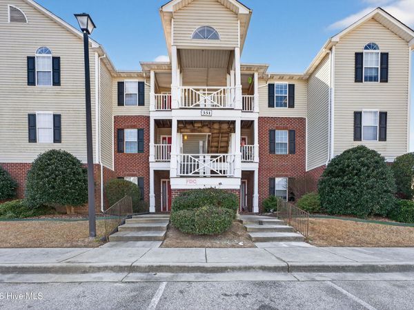 331 Bubble Creek Court, Unit 7, Fayetteville, NC 28311