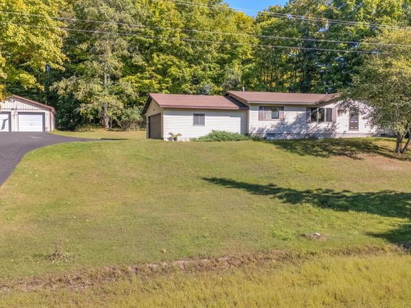 W17758 S Curtis RD, Germfask, MI 49836