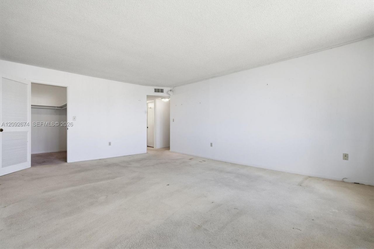 10000 W Bay Harbor Dr, Unit 501, Bay Harbor Islands, FL 33154 Photo