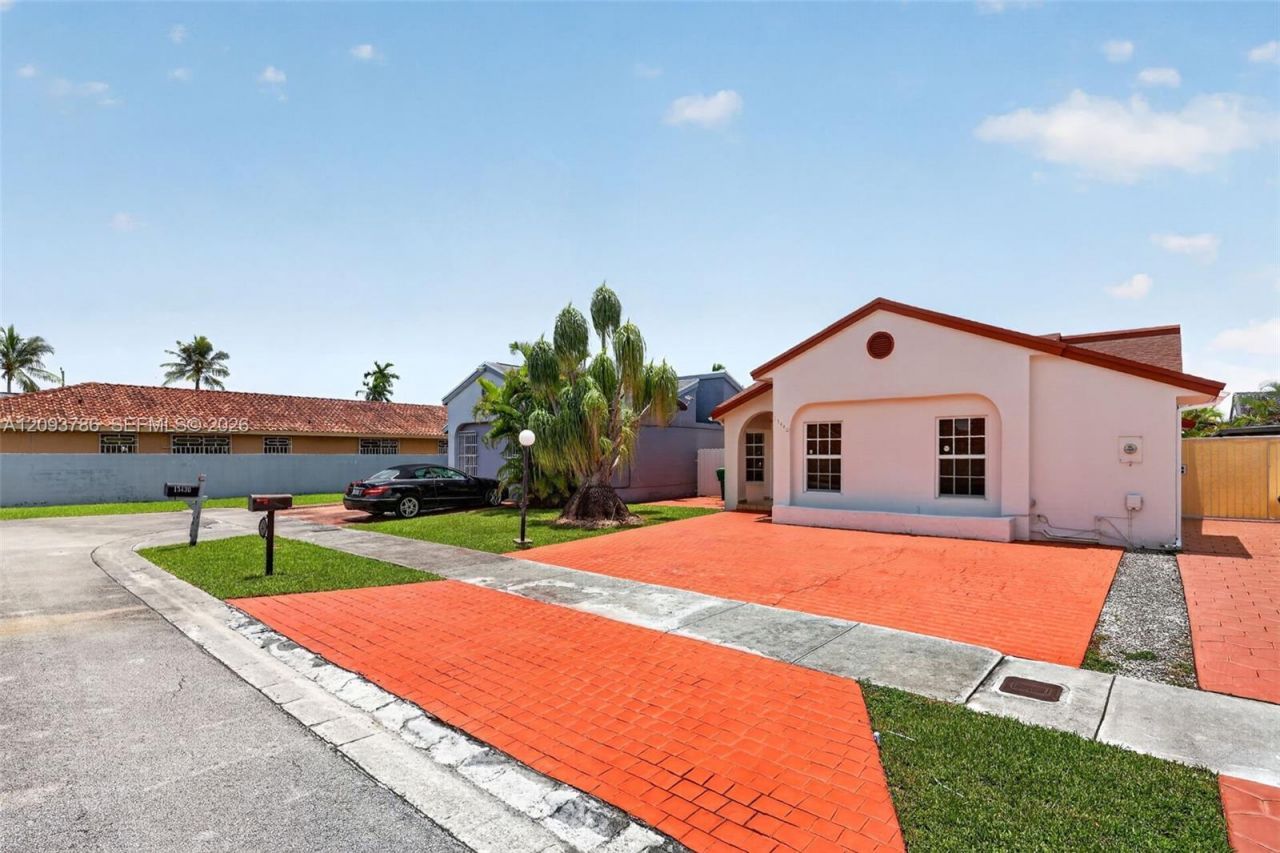 Please Call For Address, Miami, FL 33175 Photo