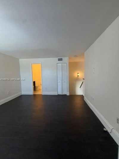4590 SW 68th Ct Cir , Unit 8, Miami, FL 33155 Photo