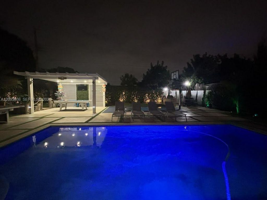 7181 Sheridan St, Hollywood, FL 33024 Photo
