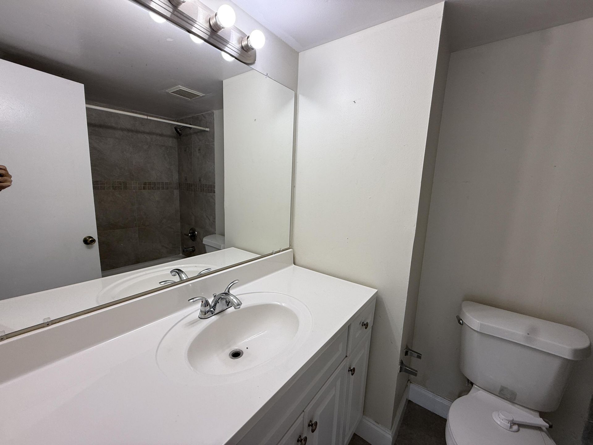 3817 NW 90th Avenue, Sunrise, FL 33351 Photo