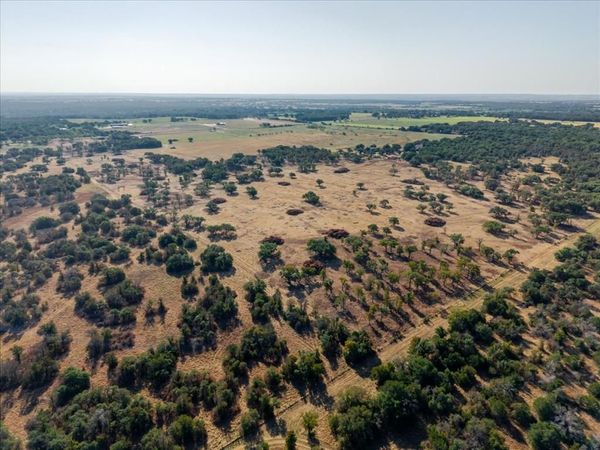 2768 Live Oak Road , Santo, TX 76472