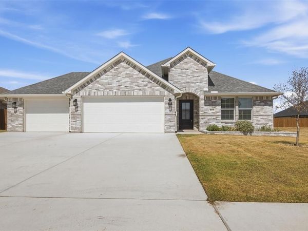 225 Trevor Lane, Greenville, TX 75402