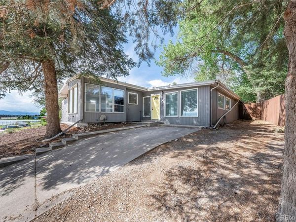 4770 S Mariposa Drive , Englewood, CO 80110