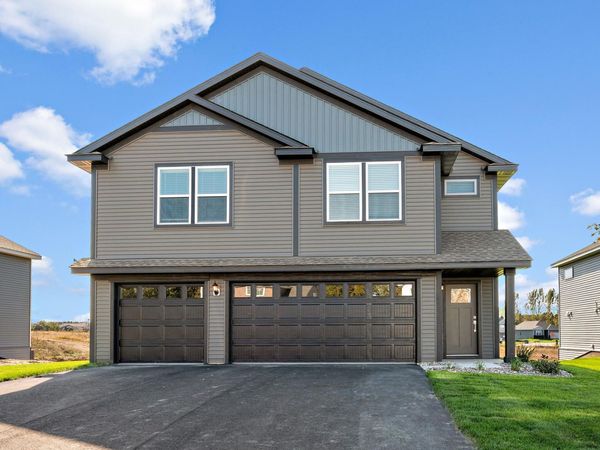 1004 Spruce Circle N, Cambridge, MN 55008