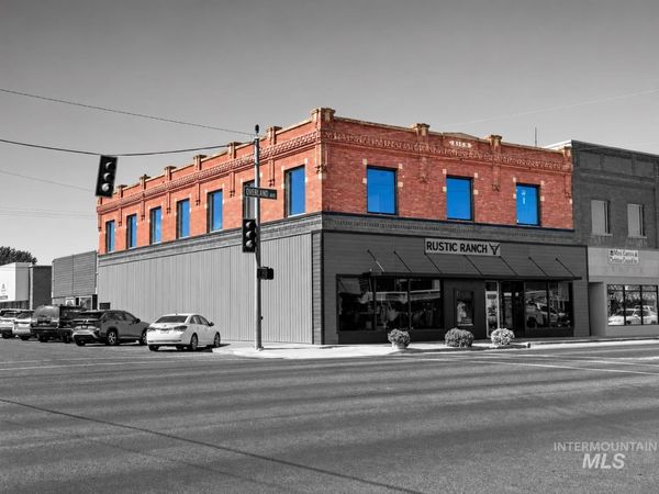 1258 Overland Ave, Unit Upstairs U, Burley, ID 83318