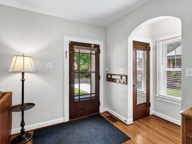 2463 Elm Avenue, Bexley, OH 43209 Photo 6