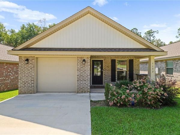 1137 Forest Glen Drive S, Mobile, AL 36618