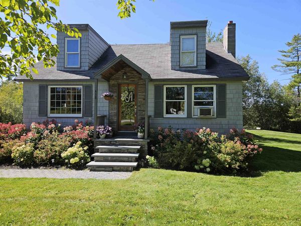 438 George Hill Road, Enfield, NH 03748