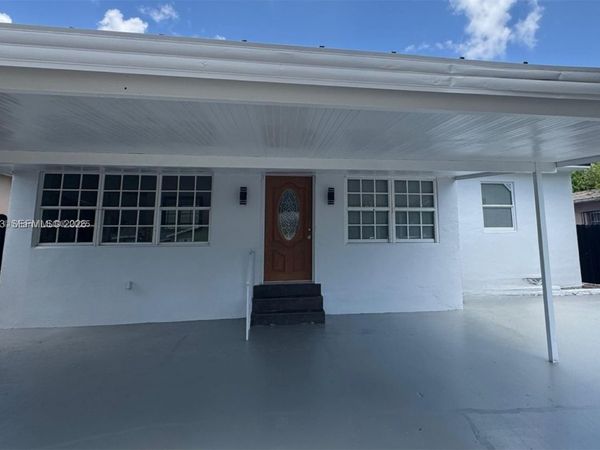 2731 NW 100th St , Unit C, Miami, FL 33147