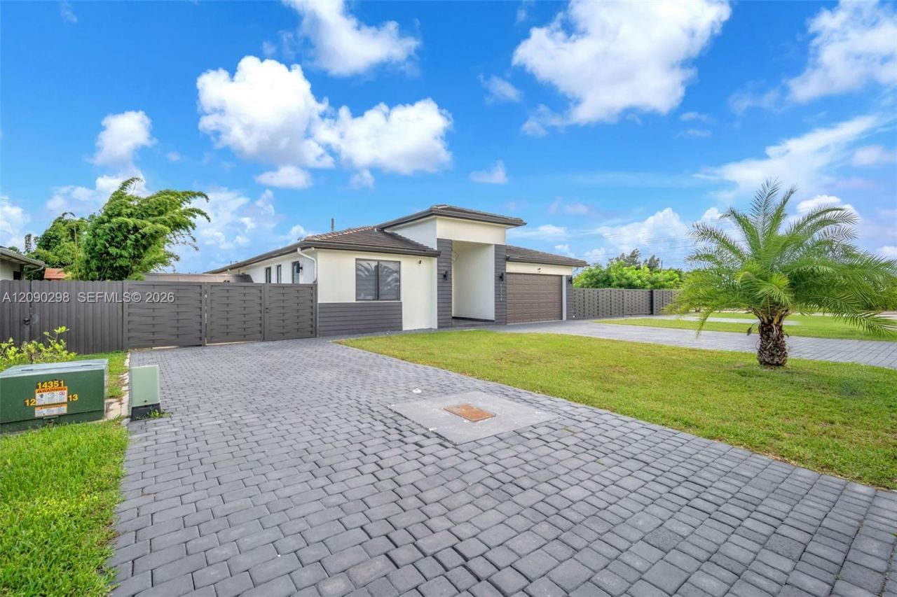 13334 SW 227 St , Miami, FL 33170 Photo